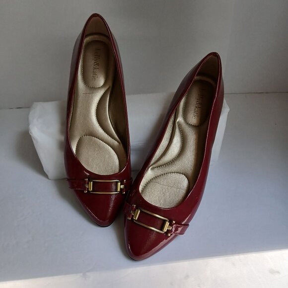 Burgundy Patent PointedToe Ballet Flats wth Burnished Gold Horsebit Buckle Sz11 - Picture 1 of 12